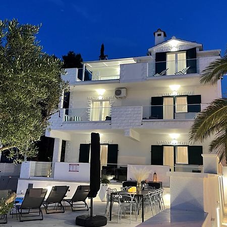 Apartments Marina トロギール エクステリア 写真