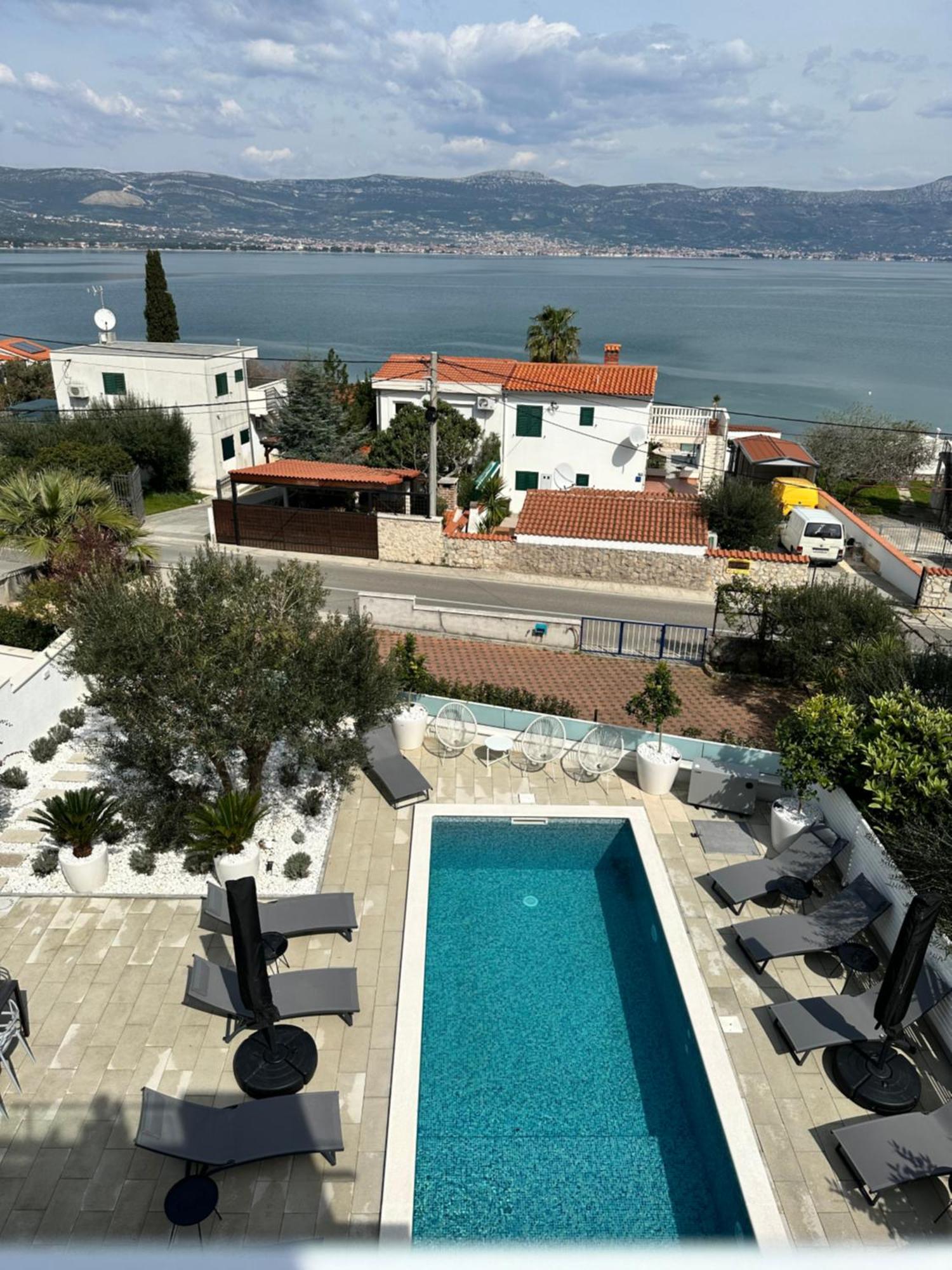Apartments Marina トロギール エクステリア 写真